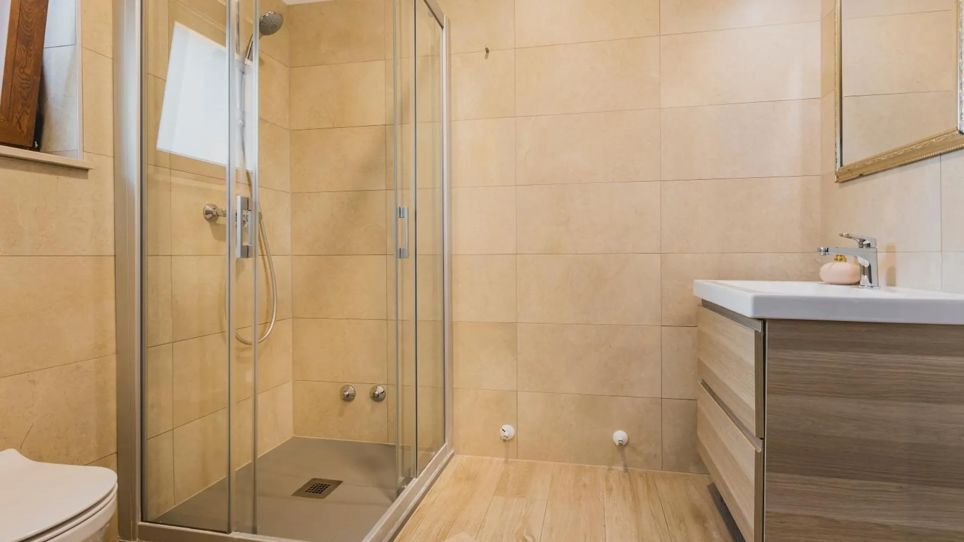 Bauernhof Rooms With Breakfast Near Porec Nova Vas